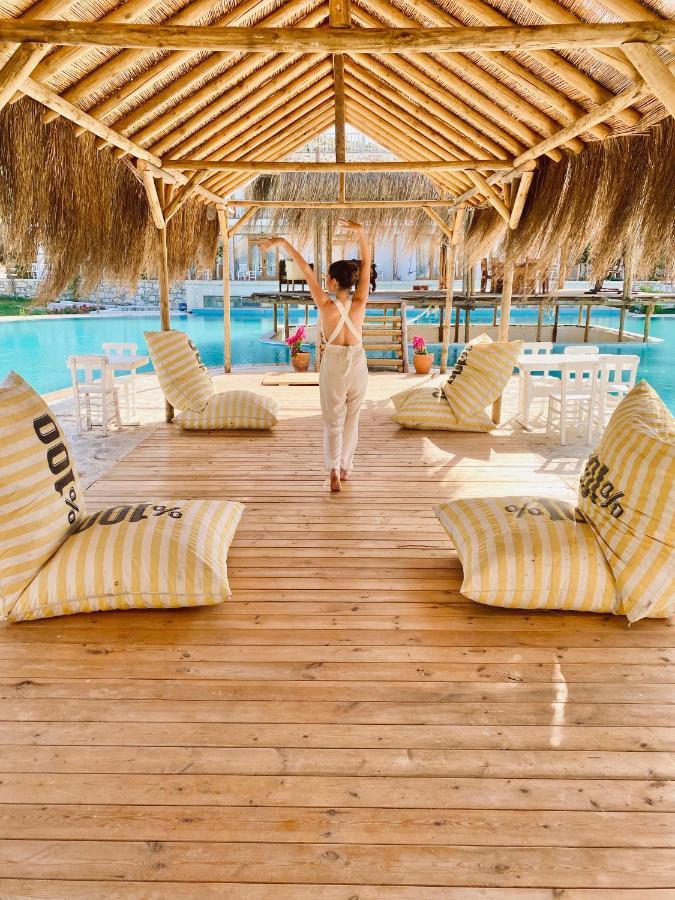 Alacati Barbarossa Hotel Cesme Bagian luar foto