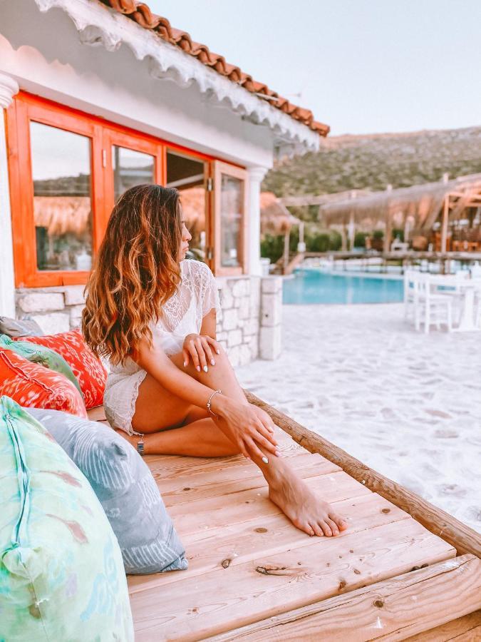 Alacati Barbarossa Hotel Cesme Bagian luar foto