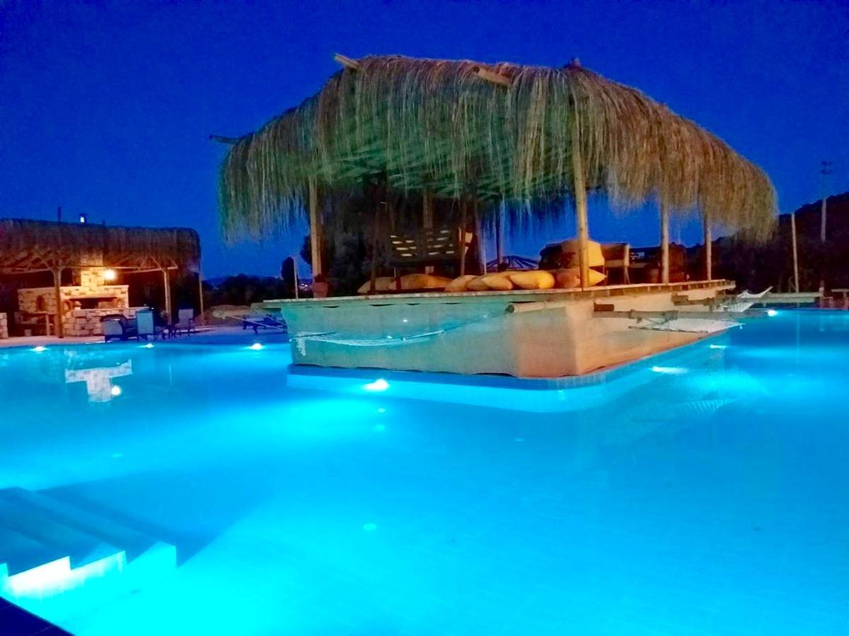 Alacati Barbarossa Hotel Cesme Bagian luar foto