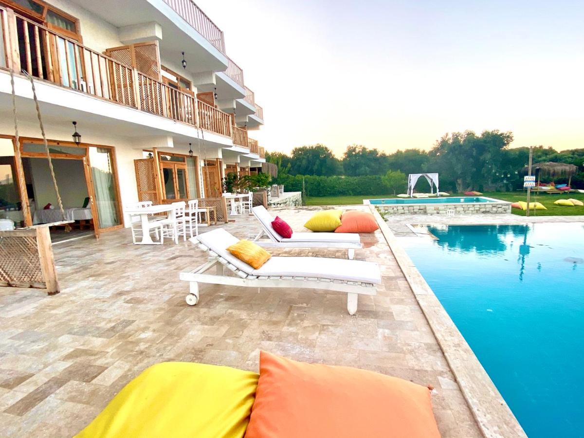 Alacati Barbarossa Hotel Cesme Bagian luar foto