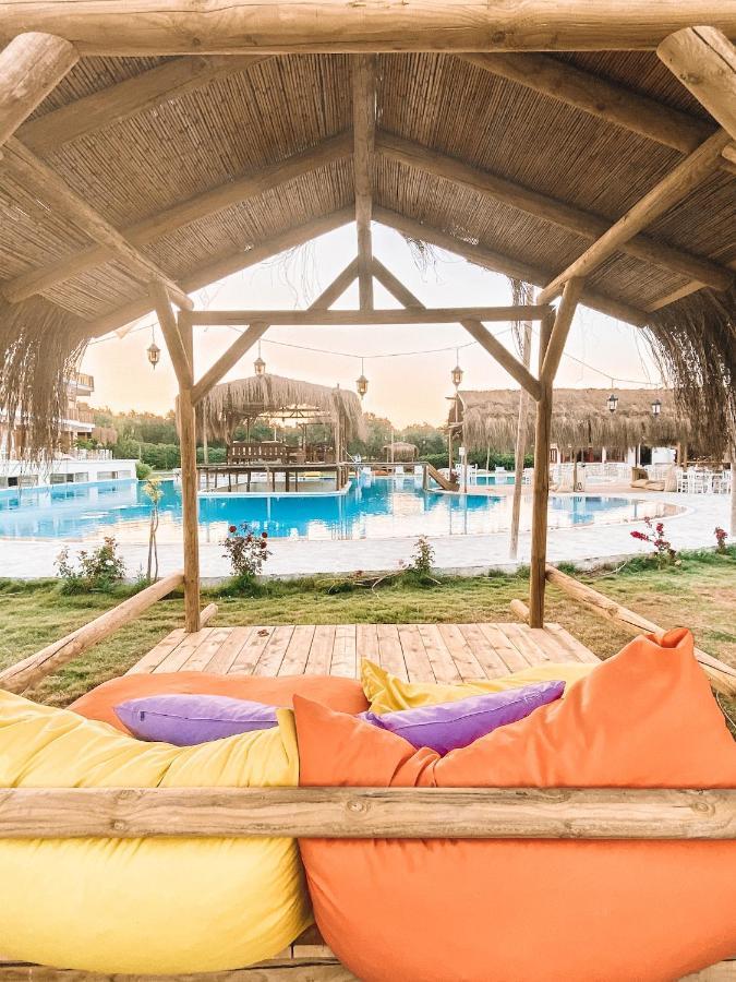 Alacati Barbarossa Hotel Cesme Bagian luar foto