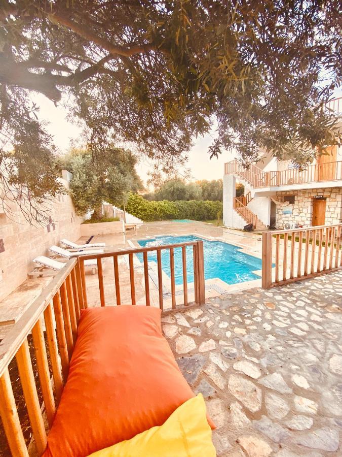 Alacati Barbarossa Hotel Cesme Bagian luar foto